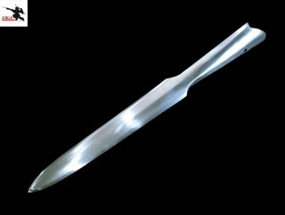 Cavalry Swallow Tail Spear by LK Chen